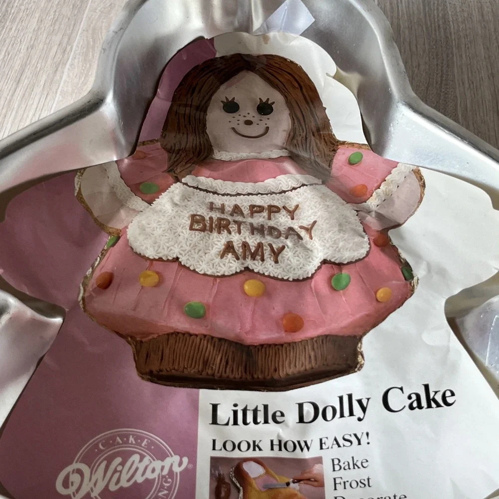 Wilton Cake Pan Little Dolly 2105 9404 NEW w/insert Instructions Retired Vintage